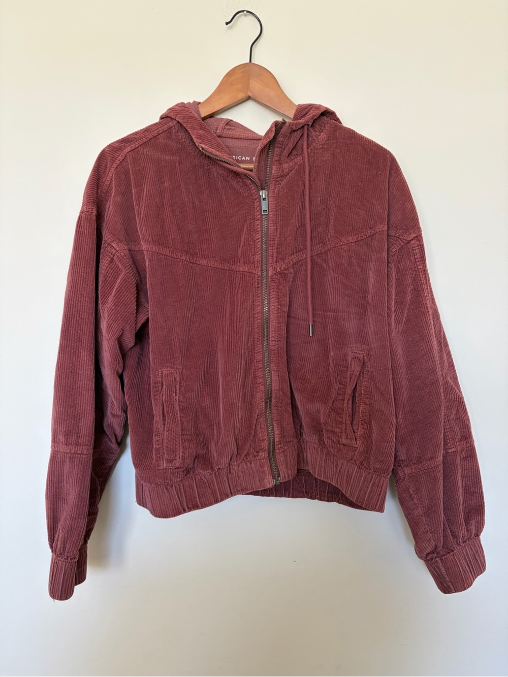 American Eagle Outfitters  100 % cotton Corduroy Zip Hoodie Jacket - rust size M